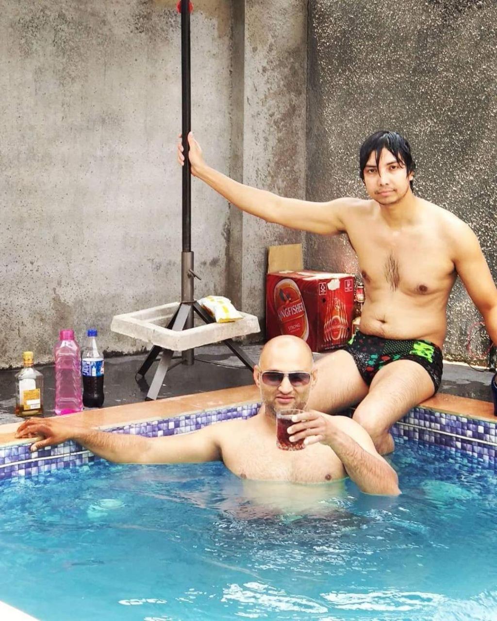 Gogo Premium Pool Party * Pune